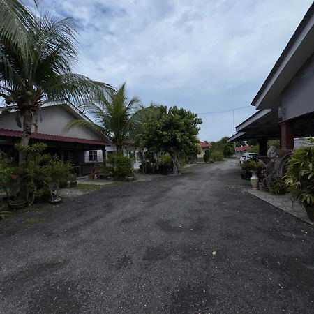 פנתאי צנאנג Cenang Room Rahsia Motel מראה חיצוני תמונה