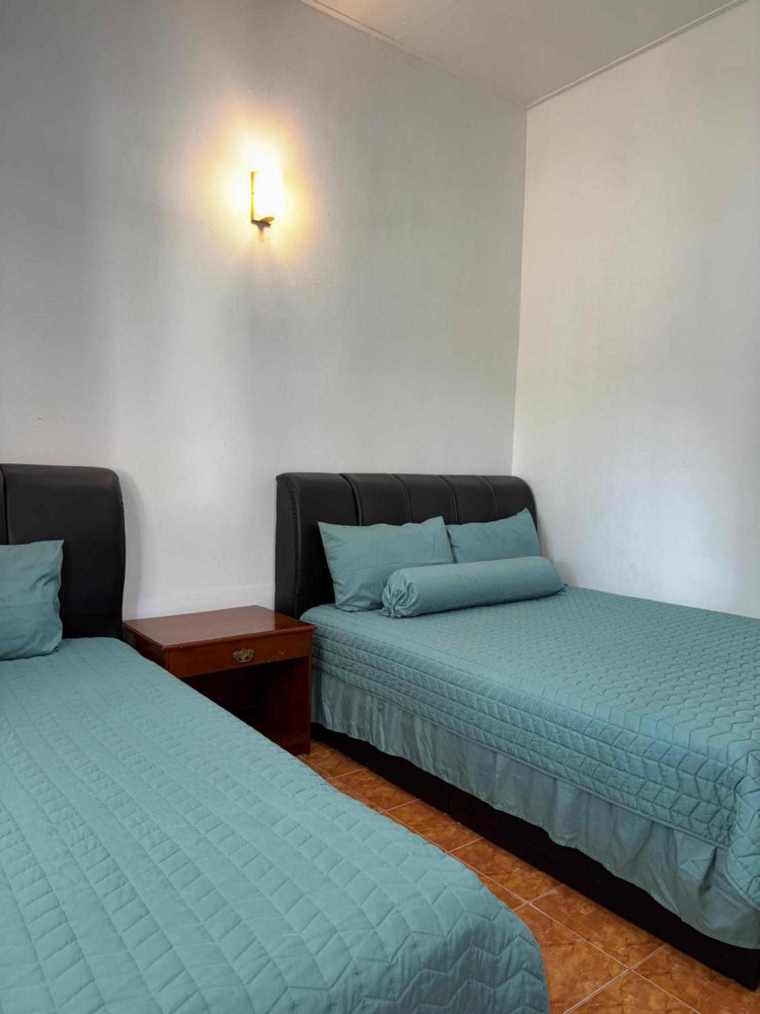 פנתאי צנאנג Cenang Room Rahsia Motel מראה חיצוני תמונה