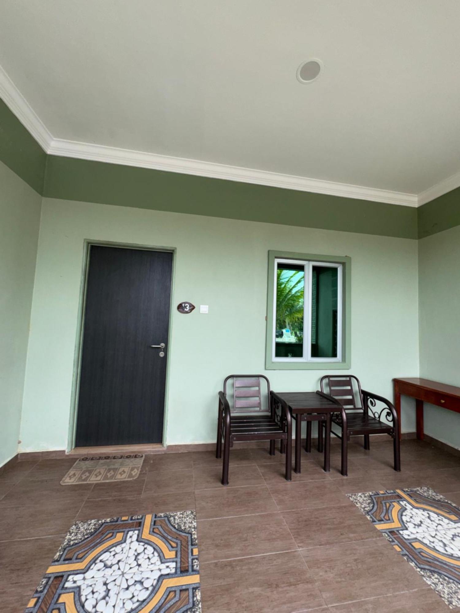 פנתאי צנאנג Cenang Room Rahsia Motel מראה חיצוני תמונה