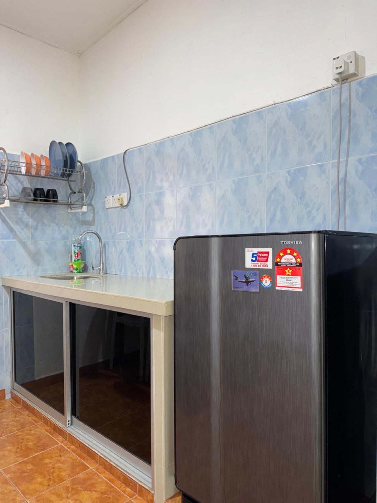 פנתאי צנאנג Cenang Room Rahsia Motel מראה חיצוני תמונה