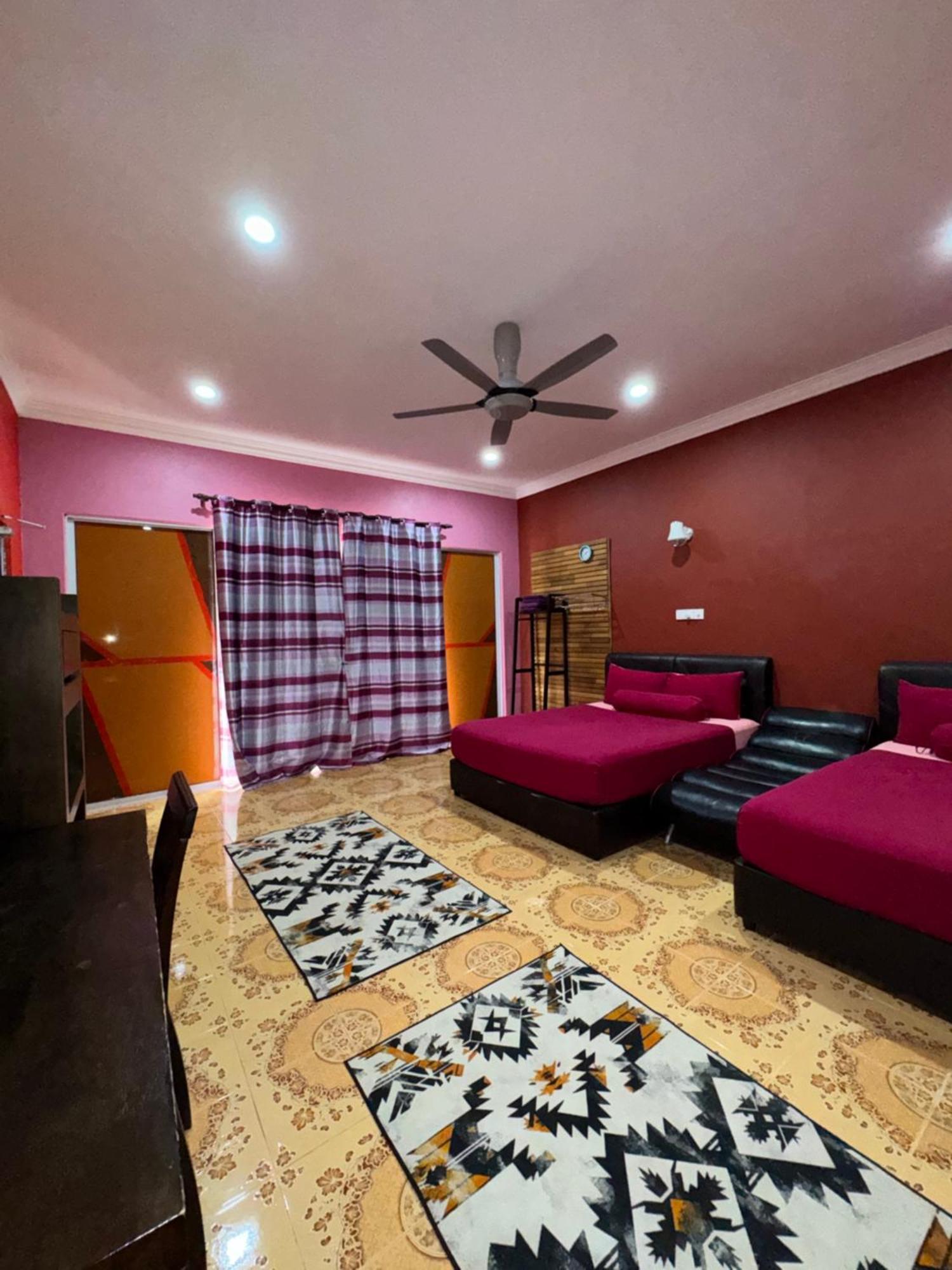 פנתאי צנאנג Cenang Room Rahsia Motel מראה חיצוני תמונה